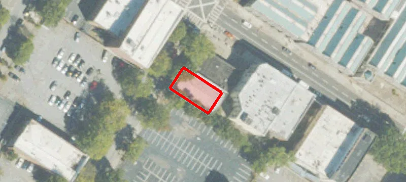 142 Peachtree SW St