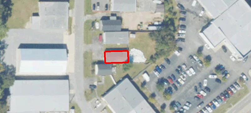 110 Business Cir