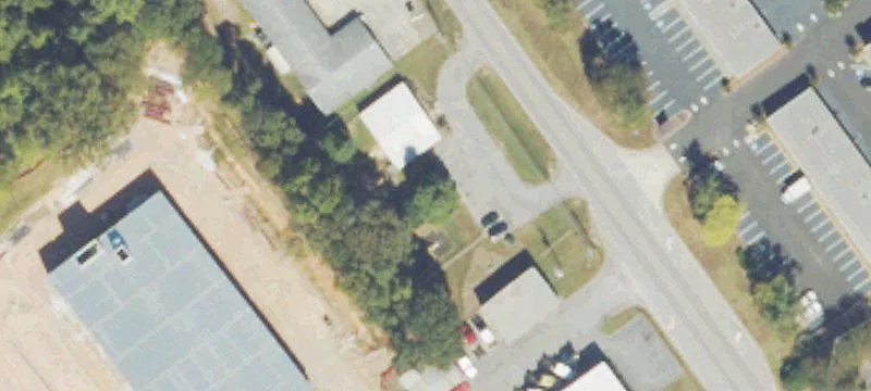 9425 Main St