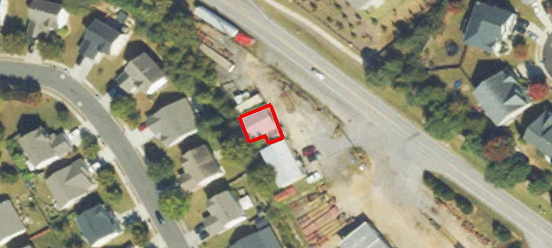 2281 Parkwood Rd
