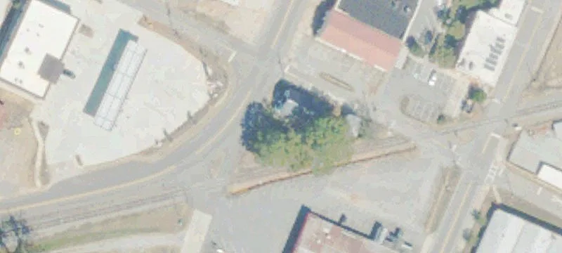 407 Forsyth St