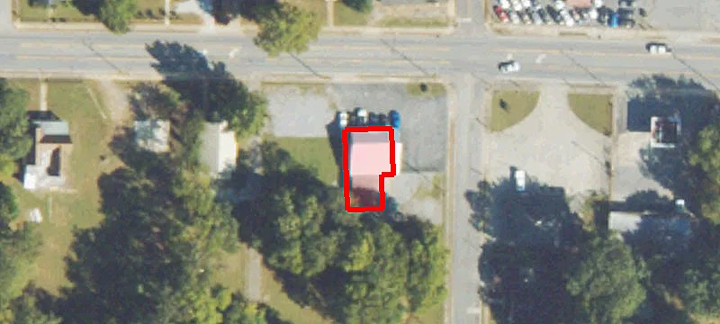 736 Ee Ave