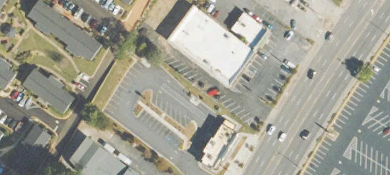 5222 Buford NE Hwy