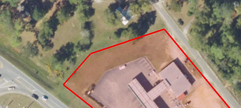 1618 Camilla Hwy