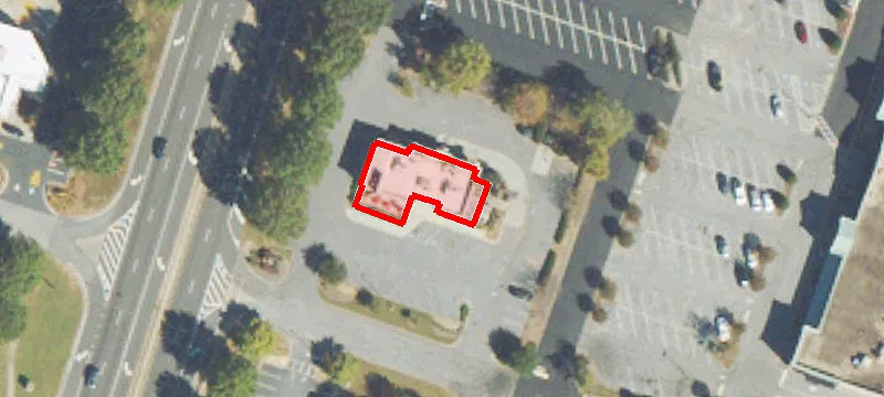 3661 Peachtree Pkwy