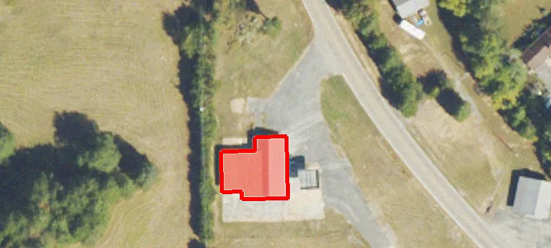 5661 Hwy 136