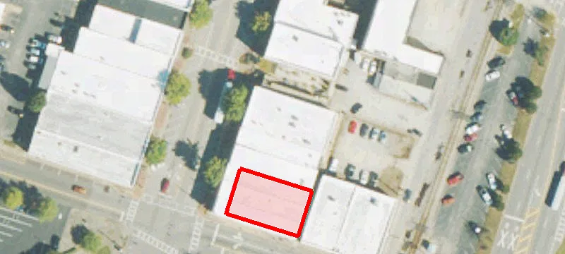 712 3rd Ave