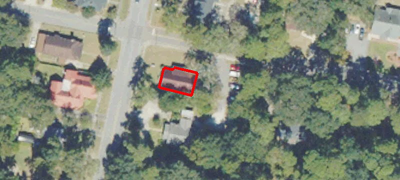 324 Main St