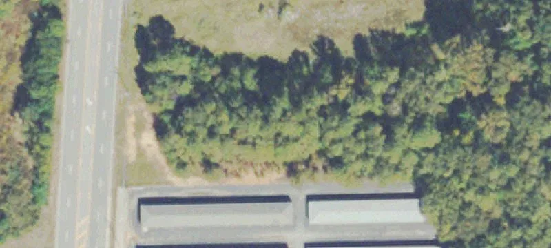 Davis Dr