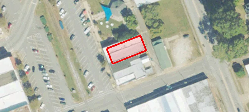 1186 Main St
