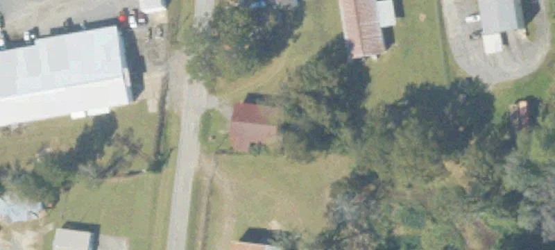 486 Commercial Dr