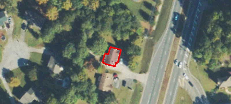1381 Scenic N Hwy