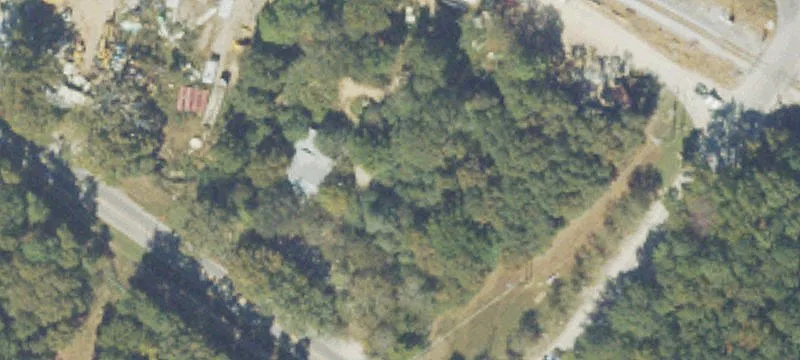 8638 Covington Hwy