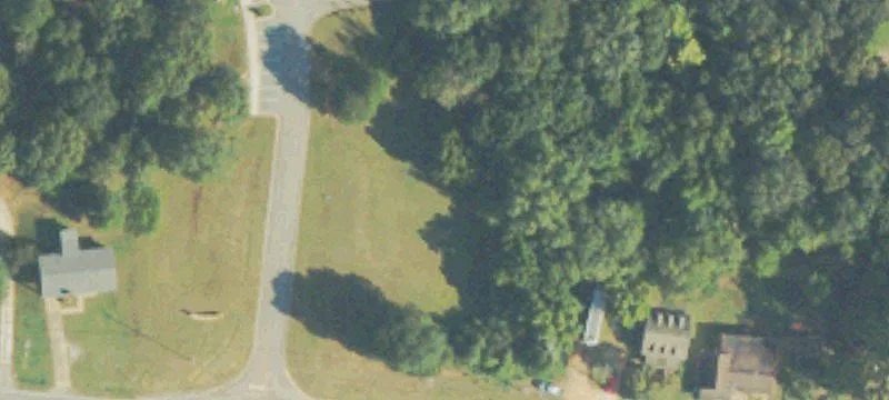 2424 Main St