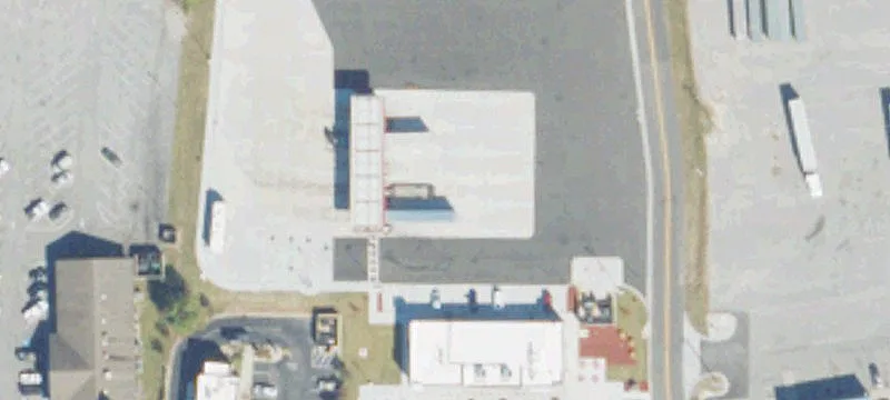 4th St