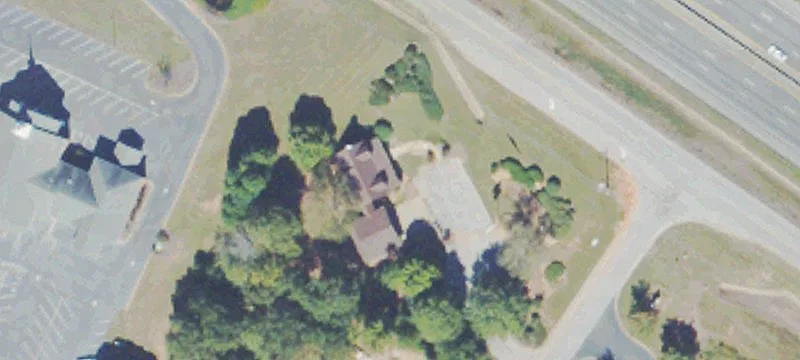 3243 Iris Dr