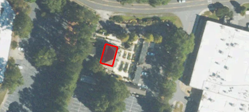 3420 Woodhill Dr
