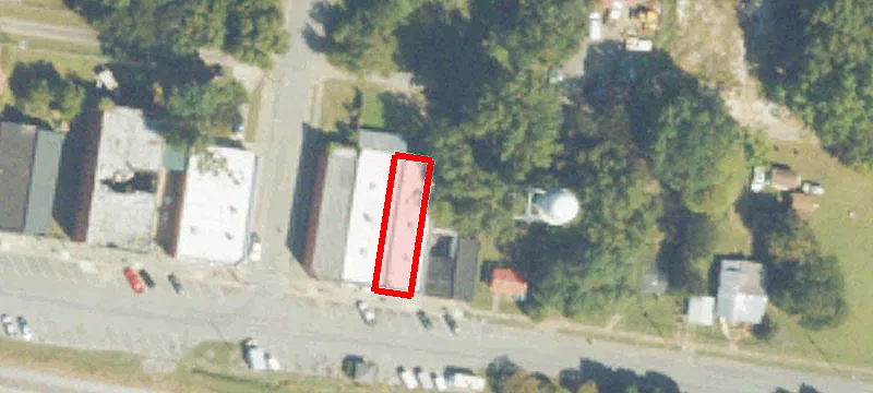17 Railroad St