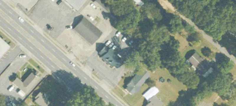 1016 Wall St