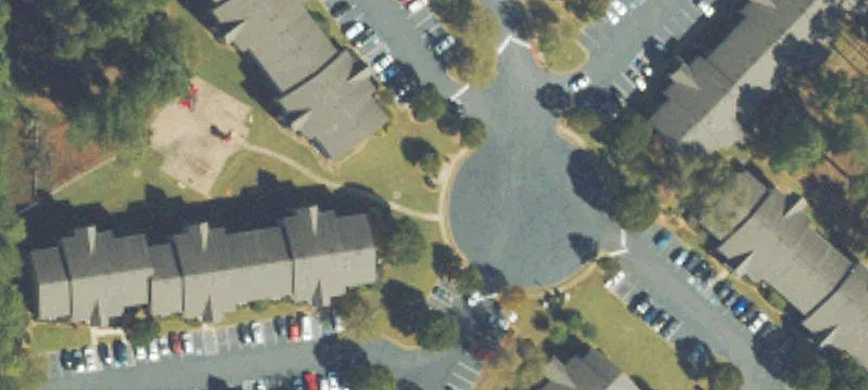 225 Nancy Ln