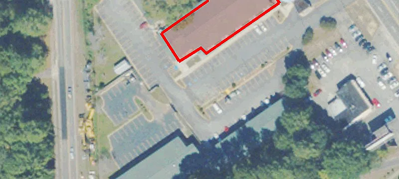 2566 Riverside Dr