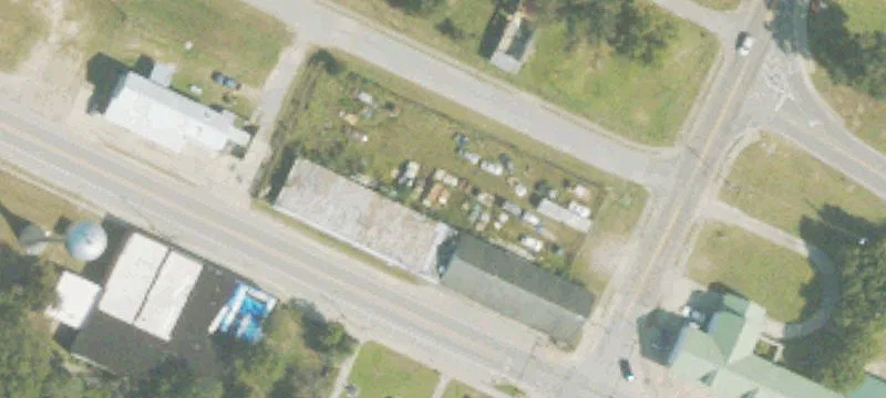811 Charles Perry Ave