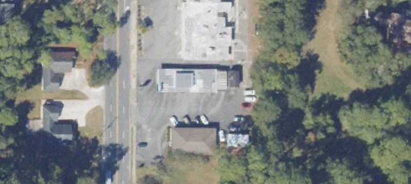 1401 Main St