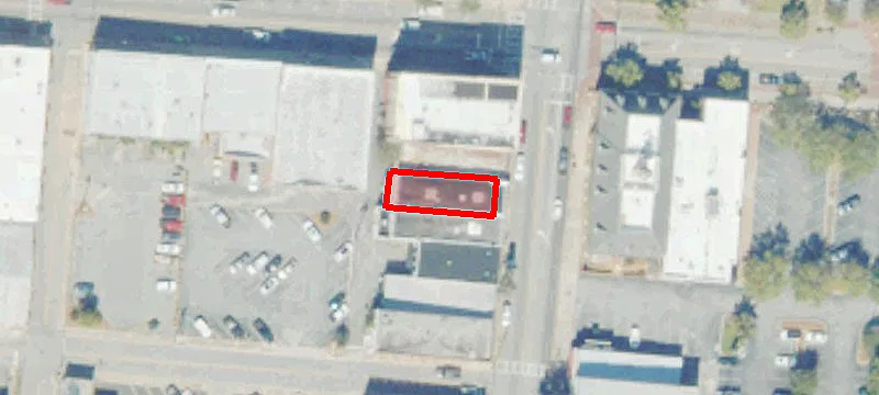 5 Main St