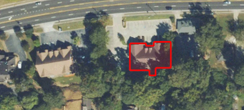 4869 Lavista Rd