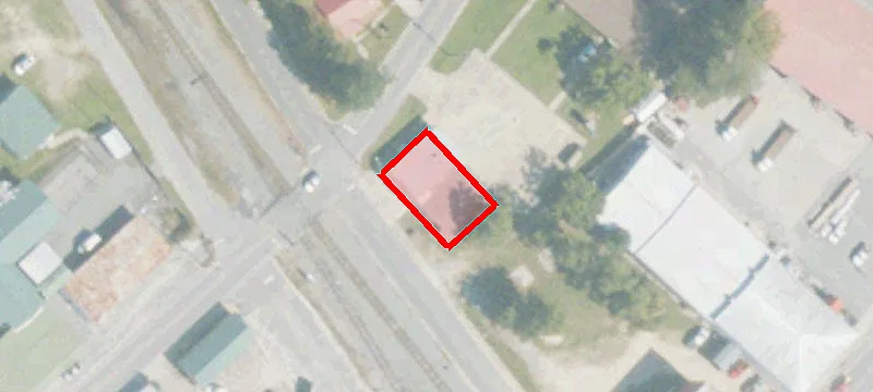 12 Railroad St
