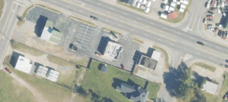 210 7th W St