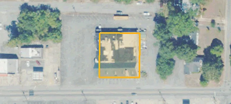 2323 Ingleside Ave