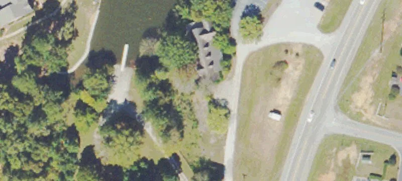 1127 Greensboro Rd