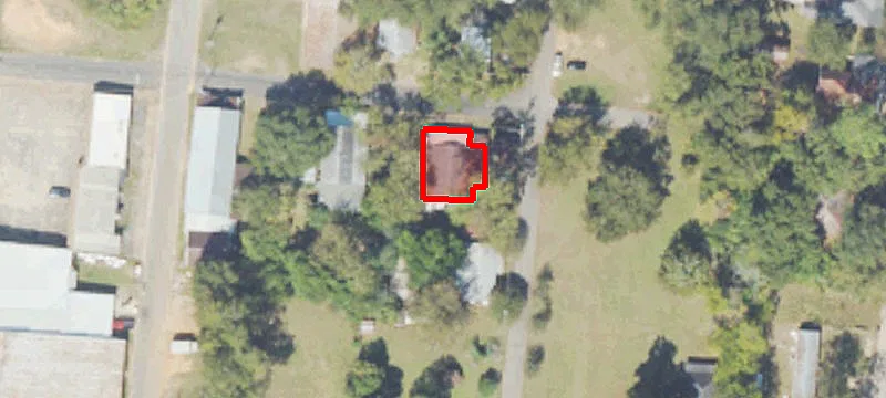 142 Maple St
