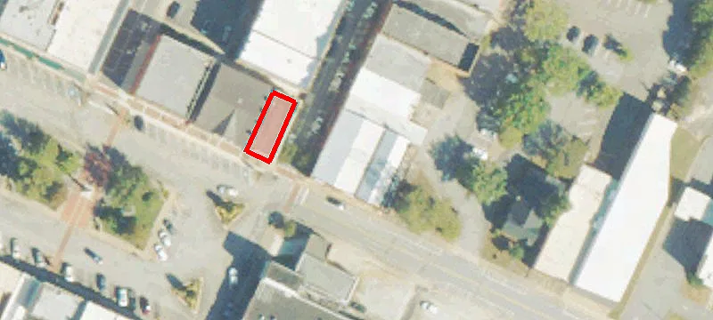 8 Mcintosh St