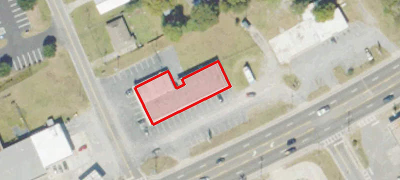 913 Elma G Miles Pkwy