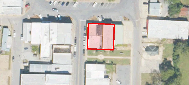 2296 Main St