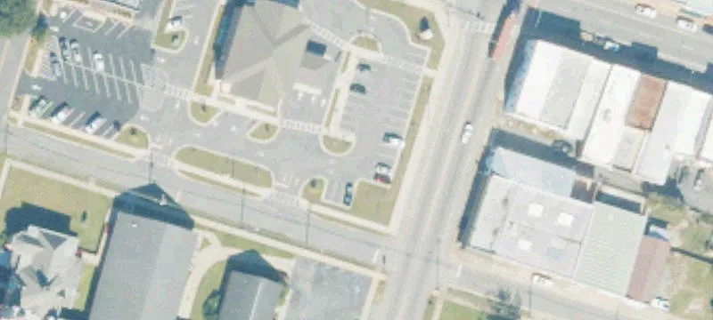 18 3rd Ave