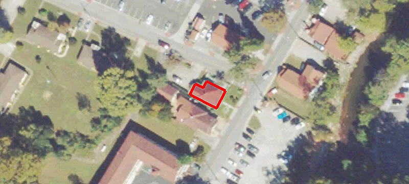 108 Riv St