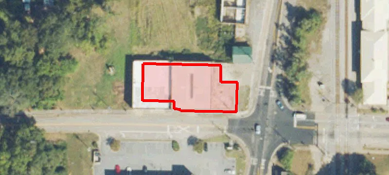 101 Main St
