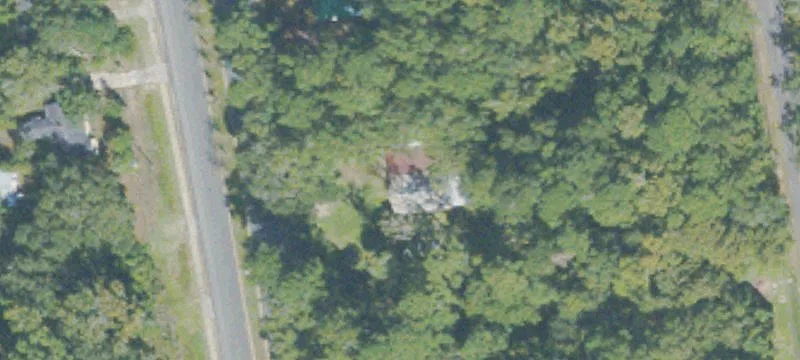1213 Bedell Ave
