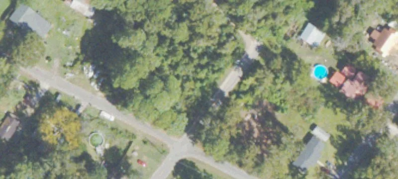 100 Laura St