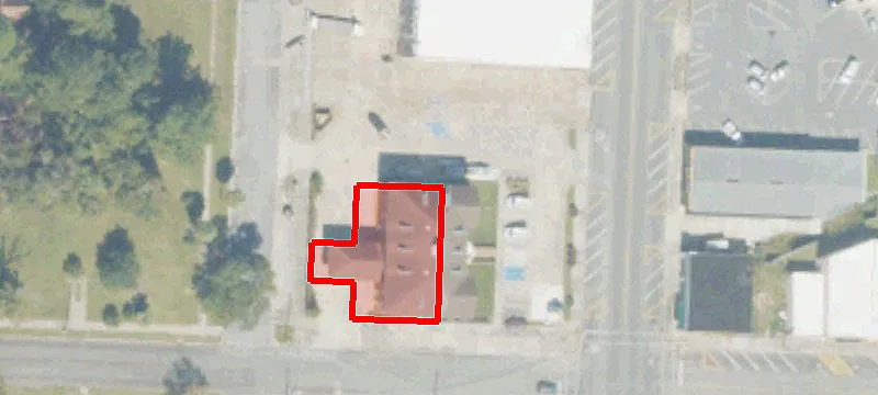 501 Tebeau St