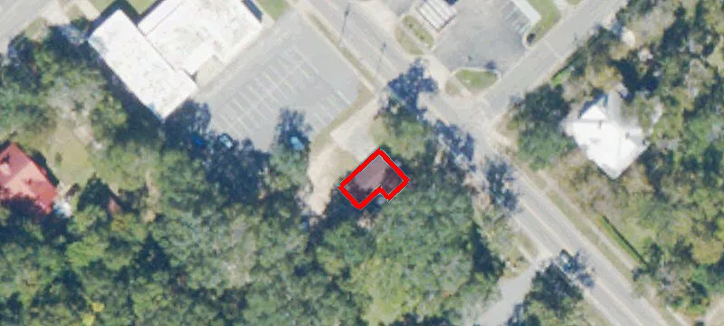 602 Main St