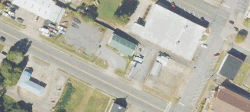 218 2nd St