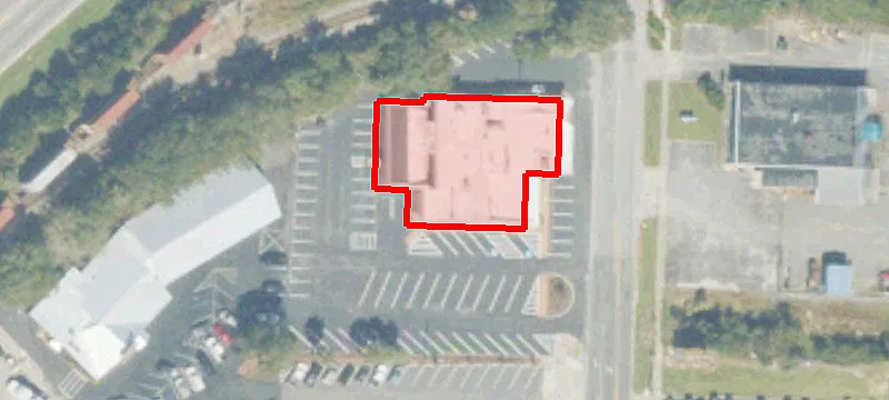 102 Lee Ave