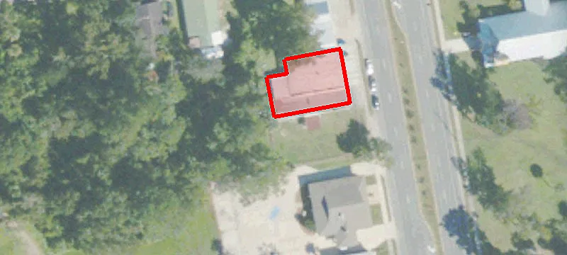 410 Bedell Ave