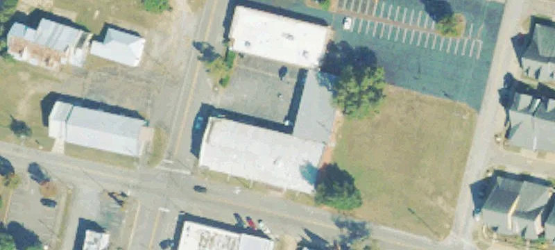 138 Frst Ave