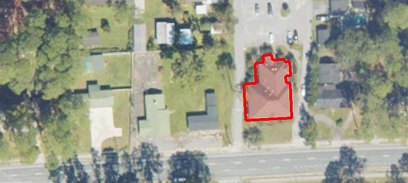 498 Dame Ave