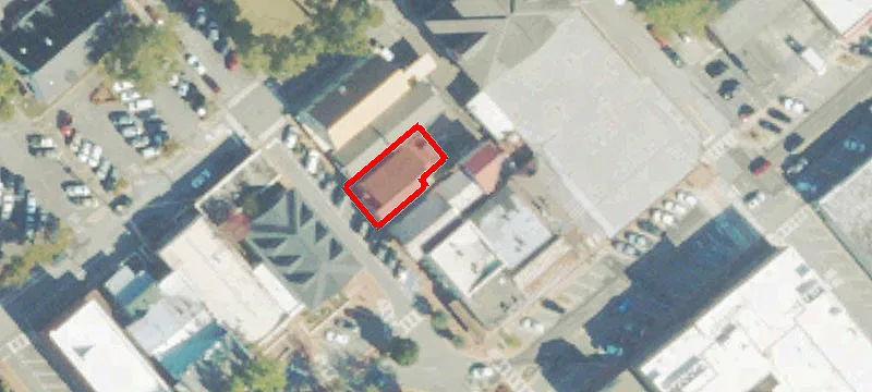 24 Park St